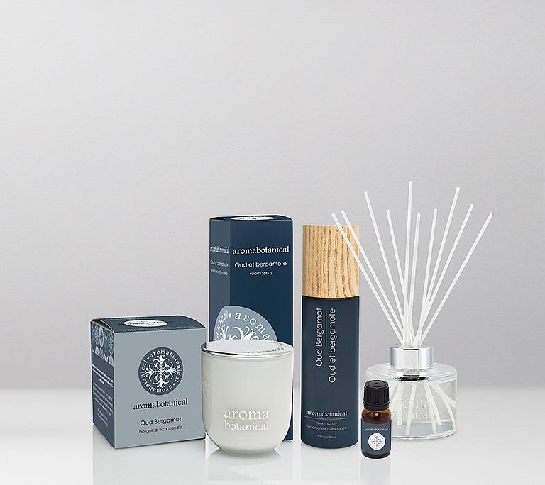 Small Oud Bergamot Scented Candle with Pure Relaxation Scent by Aromabotanical