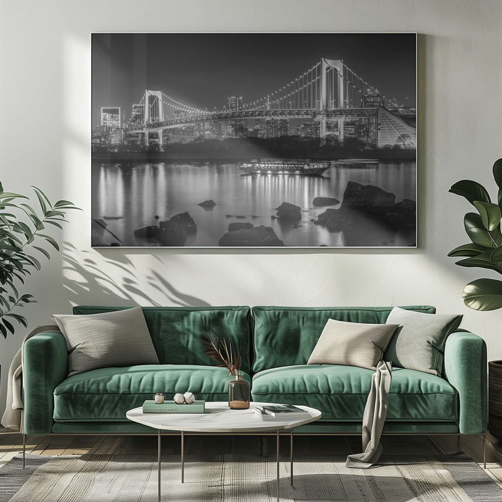 Wandbild Wunderschöne Regenbogenbrücke mit Tokio-Skyline am Abend - monochrom