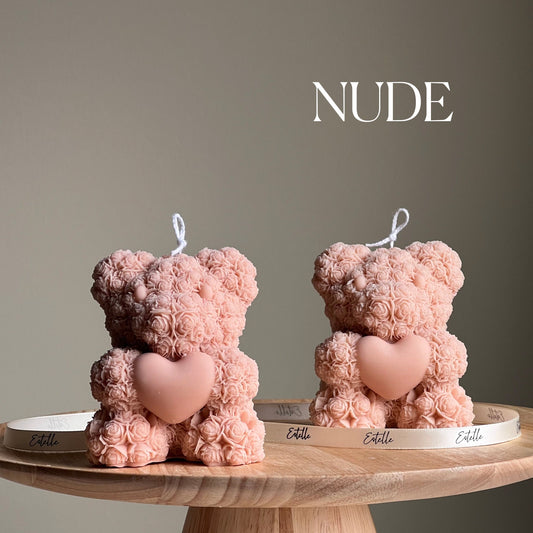 Teddybär Herzkerze: Skulpturale Säule aus Sojawachs