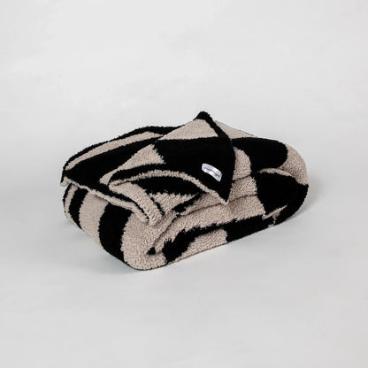 Tap Shoe & Rainy Day Wavy Checker Print Überwurfdecke