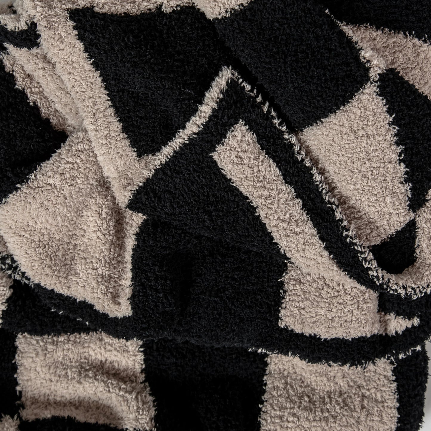 Tap Shoe & Rainy Day Wavy Checker Print Überwurfdecke