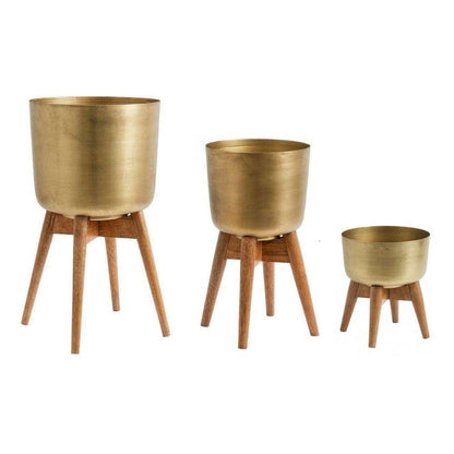 Atzi – Pflanzgefäß mit gedrechselten Beinen im Mid-Century-Stil aus Messing (verschiedene Größen)