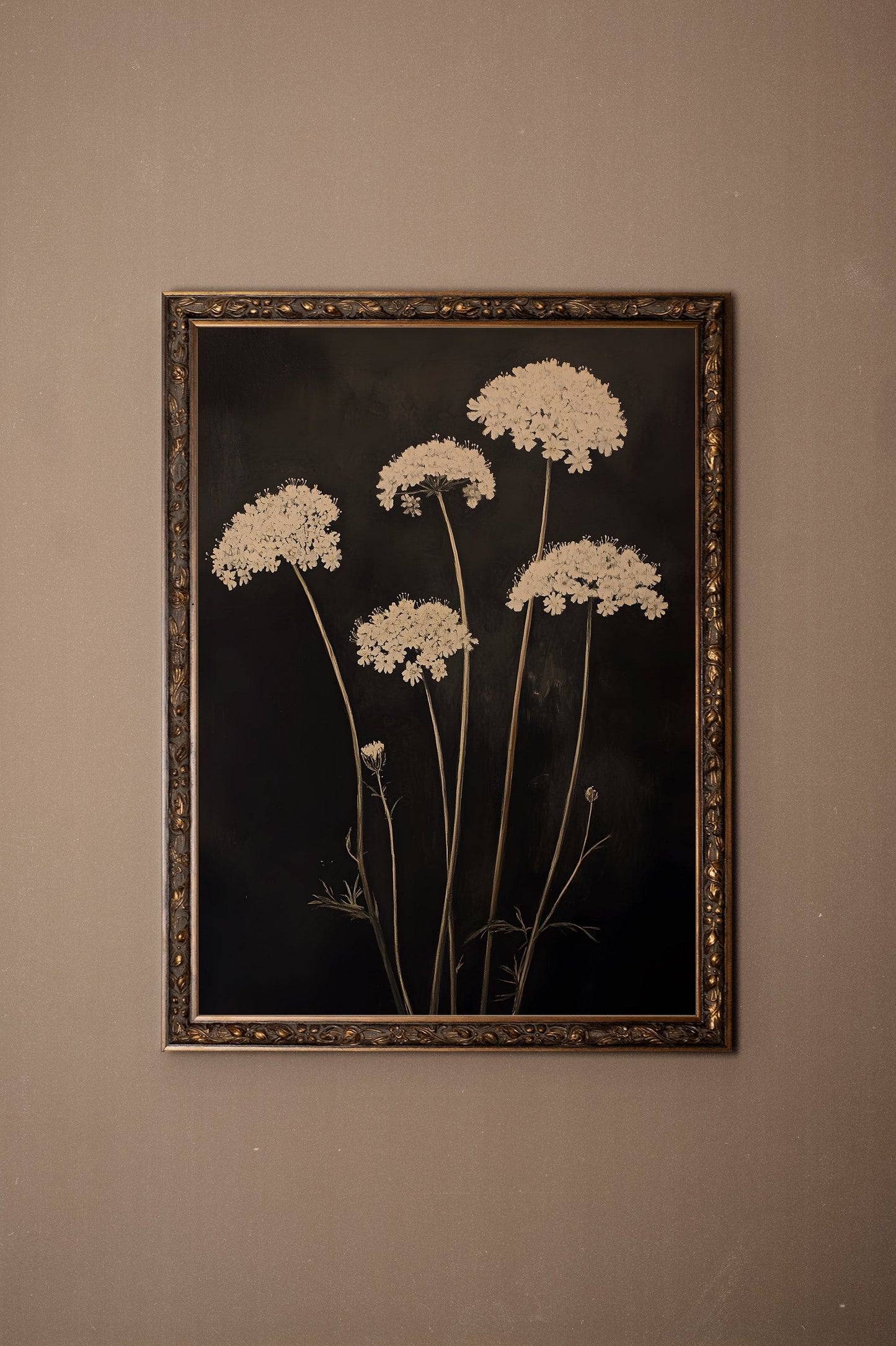 MITTERNACHTSBLUMEN, BRONZEFARBENER VINTAGE-RAHMEN