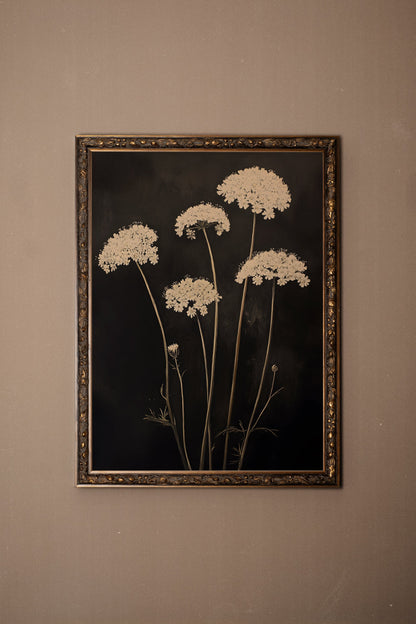 MITTERNACHTSBLUMEN, BRONZEFARBENER VINTAGE-RAHMEN