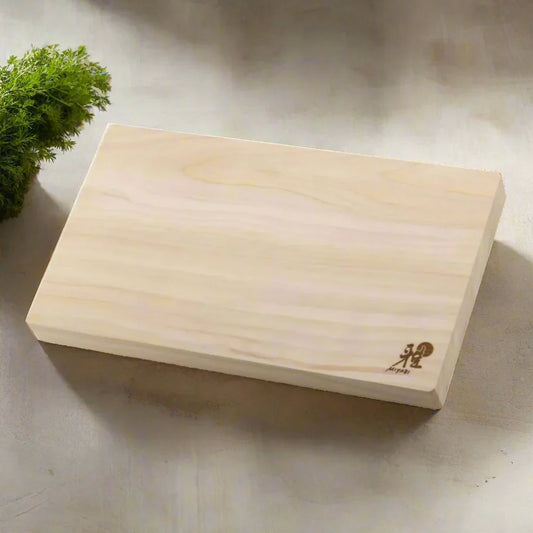 MIYABI Hinoki Schneidebrett – 35 x 20 cm | Langlebige, antibakterielle japanische Zypresse