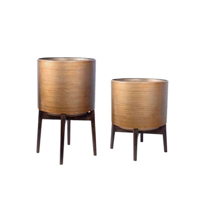 Adora – Pflanzenständer im Mid-Century-Modern-Stil mit Messing-Pflanzgefäß