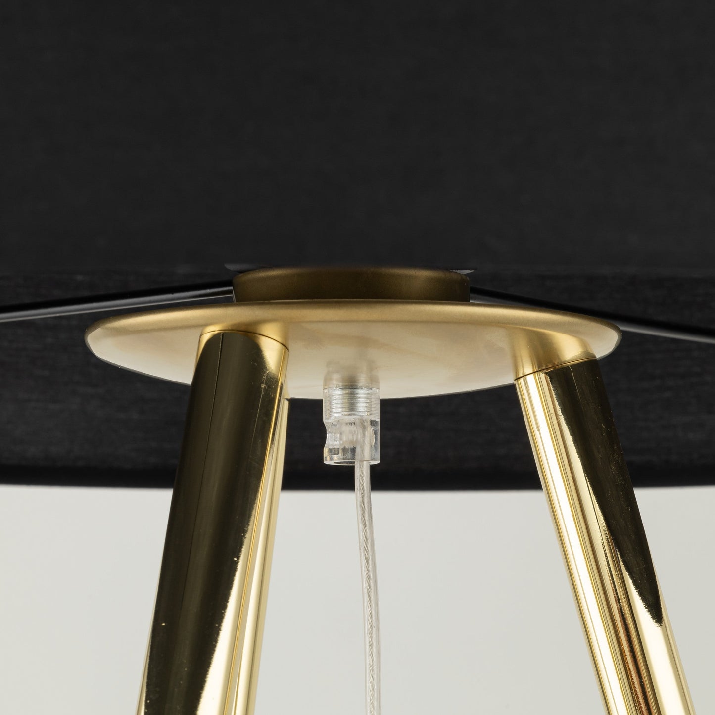 UMBERTO Black Modern  Floor Lamp  (Clearance) - AURABAGS SHOP