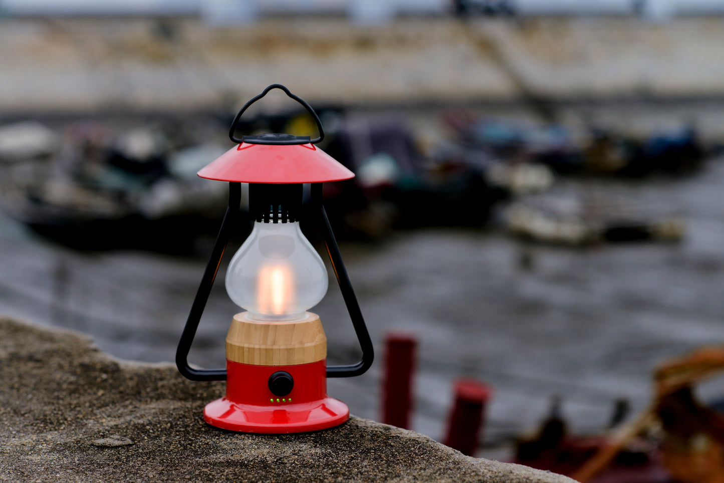 TRU De-LIGHT ROMANTICO LED All-in-One Lampe, wiederaufladbar, Bluetooth-Musiklautsprecher – FEUERROT / GELB / AQUABLAU / GRÜN / SCHWARZ