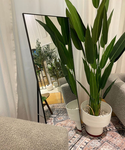 Perla – Pflanzgefäß „White Bamboo Mid-Century Mushroom“