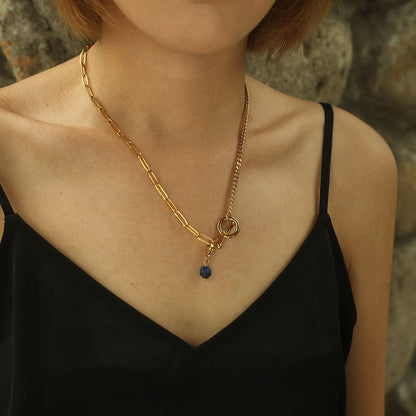 AVERY Charm Necklace Gold