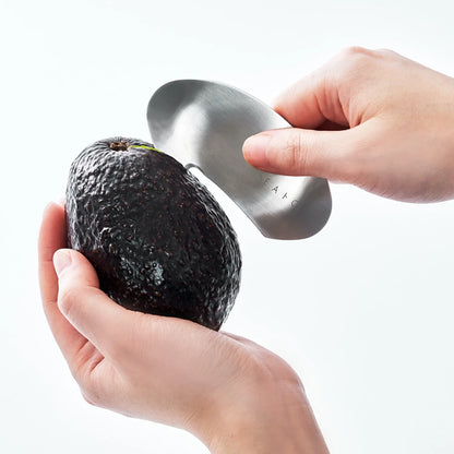 Eatoco Muku Avocado Cutter – Japanisches Edelstahl Avocado- & Zitrusfrüchte-Werkzeug