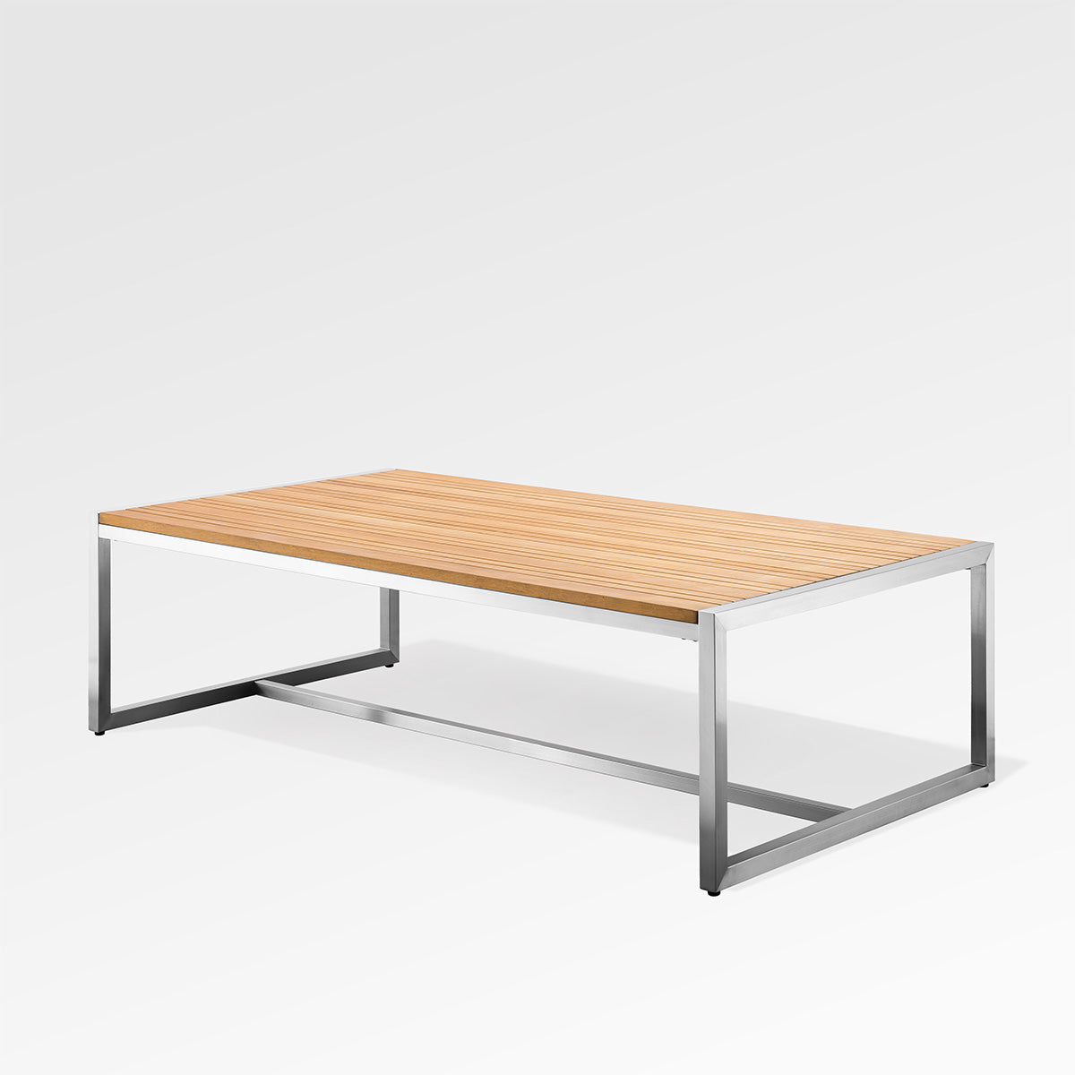 Acacia Conversational Set mit Sunbrella®-Kissen