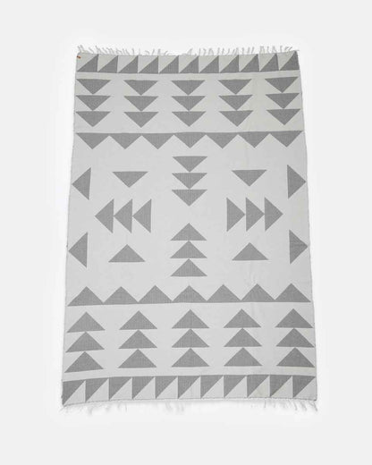 Geo Beach Blanket