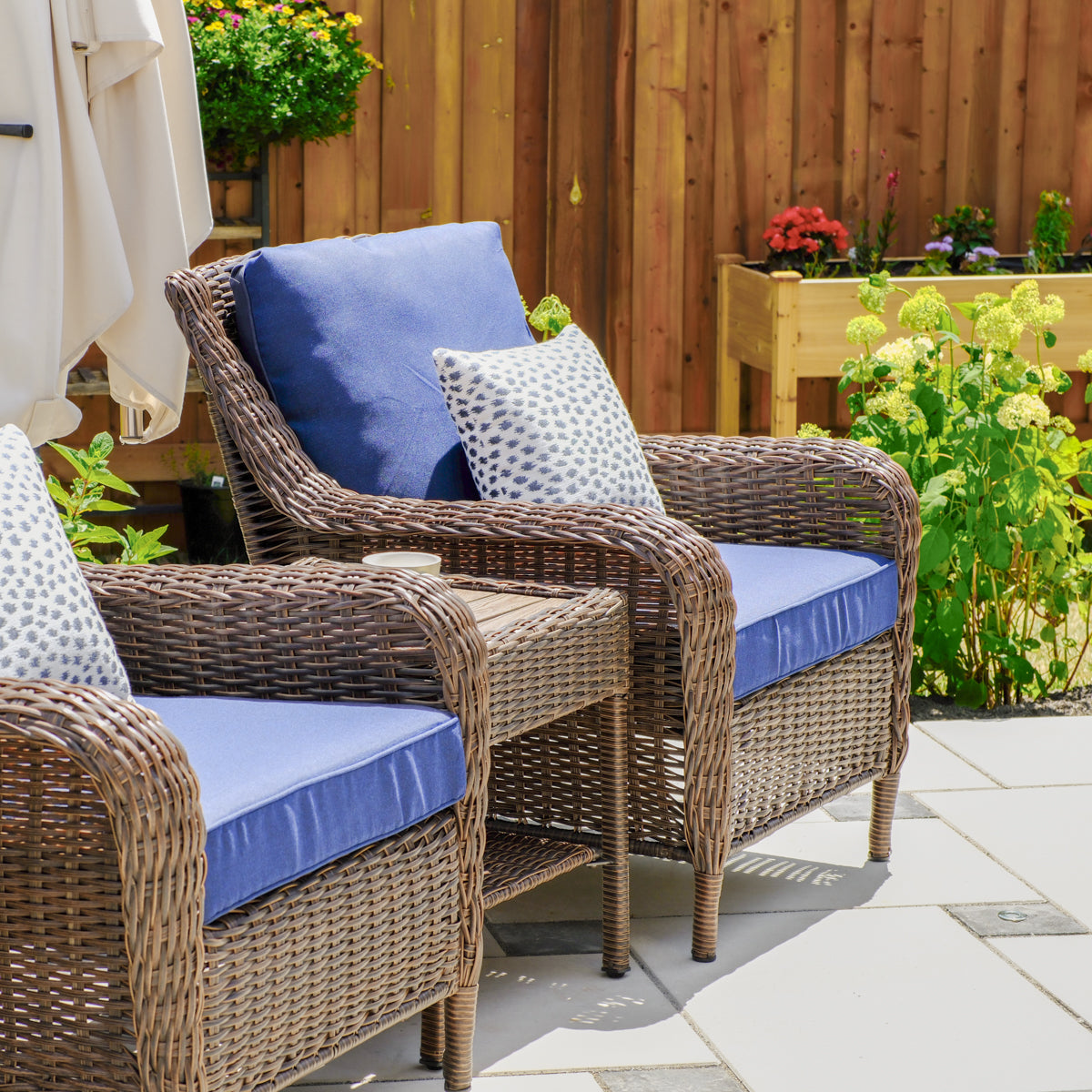 Cambridge Club Chair Bistro Set - AURABAGS SHOP