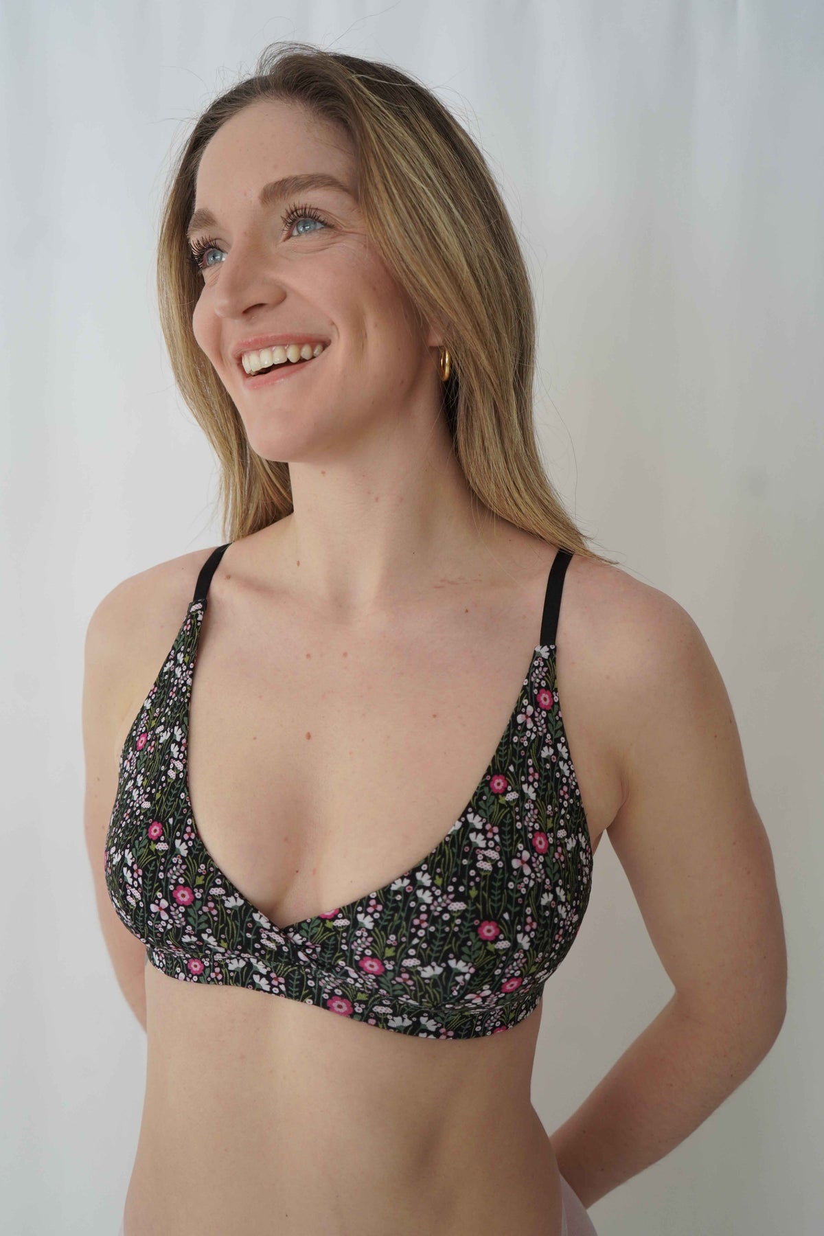 Bralette croisée avec attaches - Fleuri