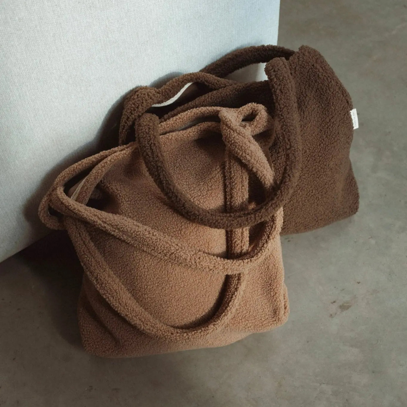 Sac fourre-tout en teddy | Doublure polar | Aimanté