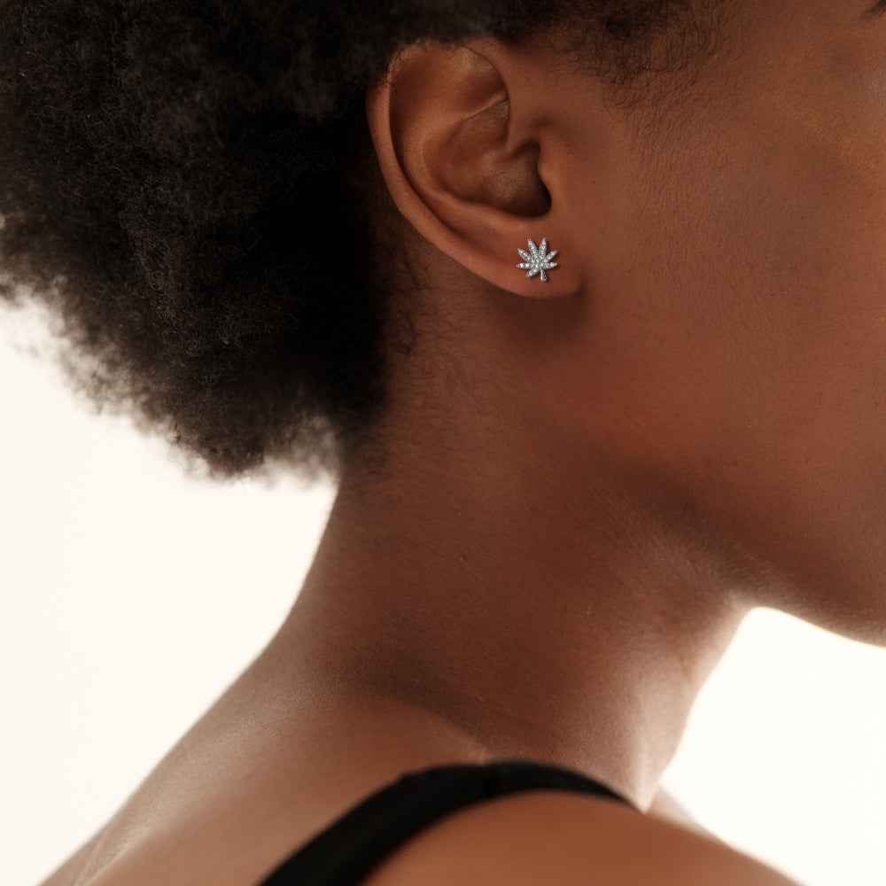 SILVER CANNABIS LEAF EARRING