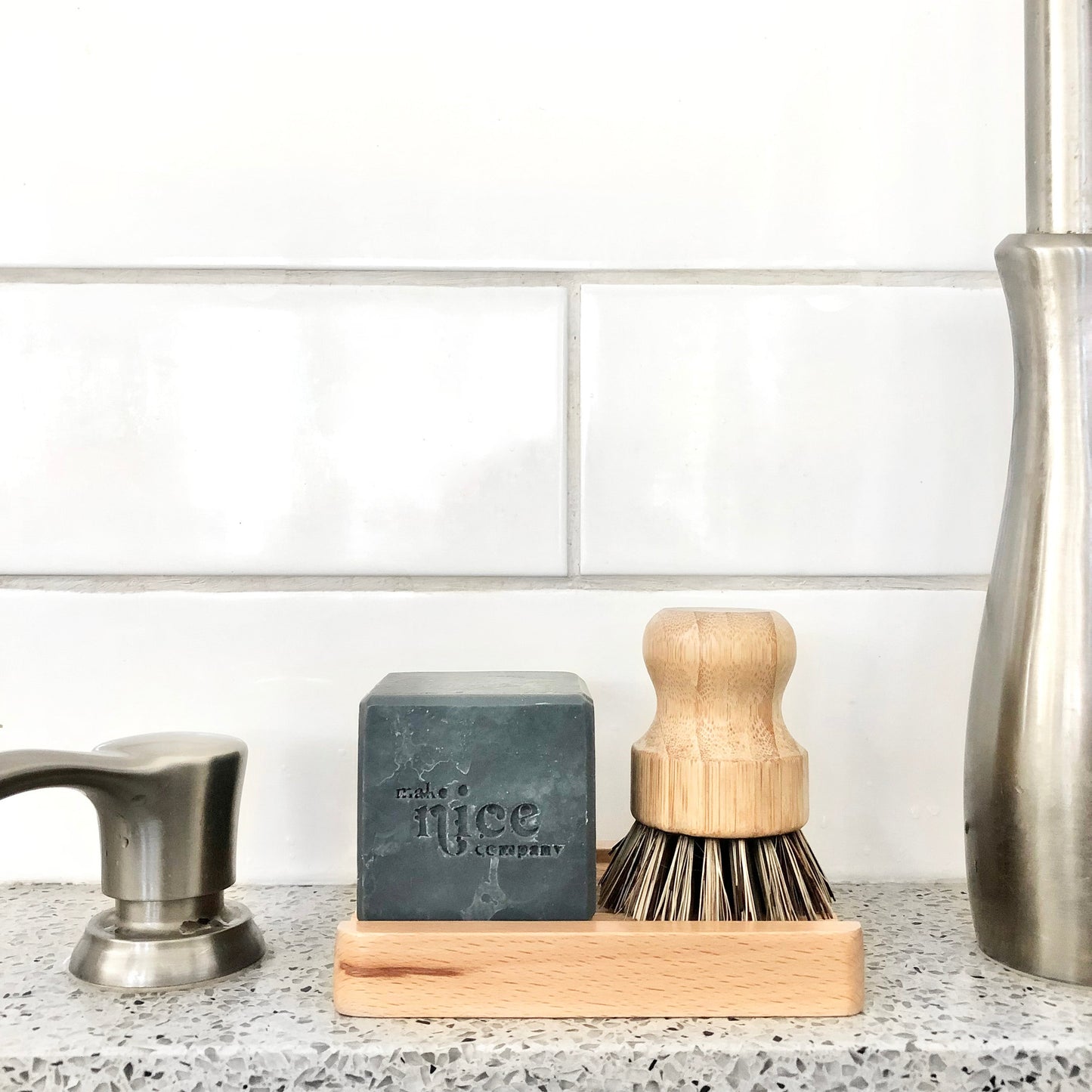 Bamboo Knob Scrubber