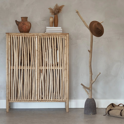 Garderobe aus Ast und Sockel aus Vulkangestein - Kollektion Robinson