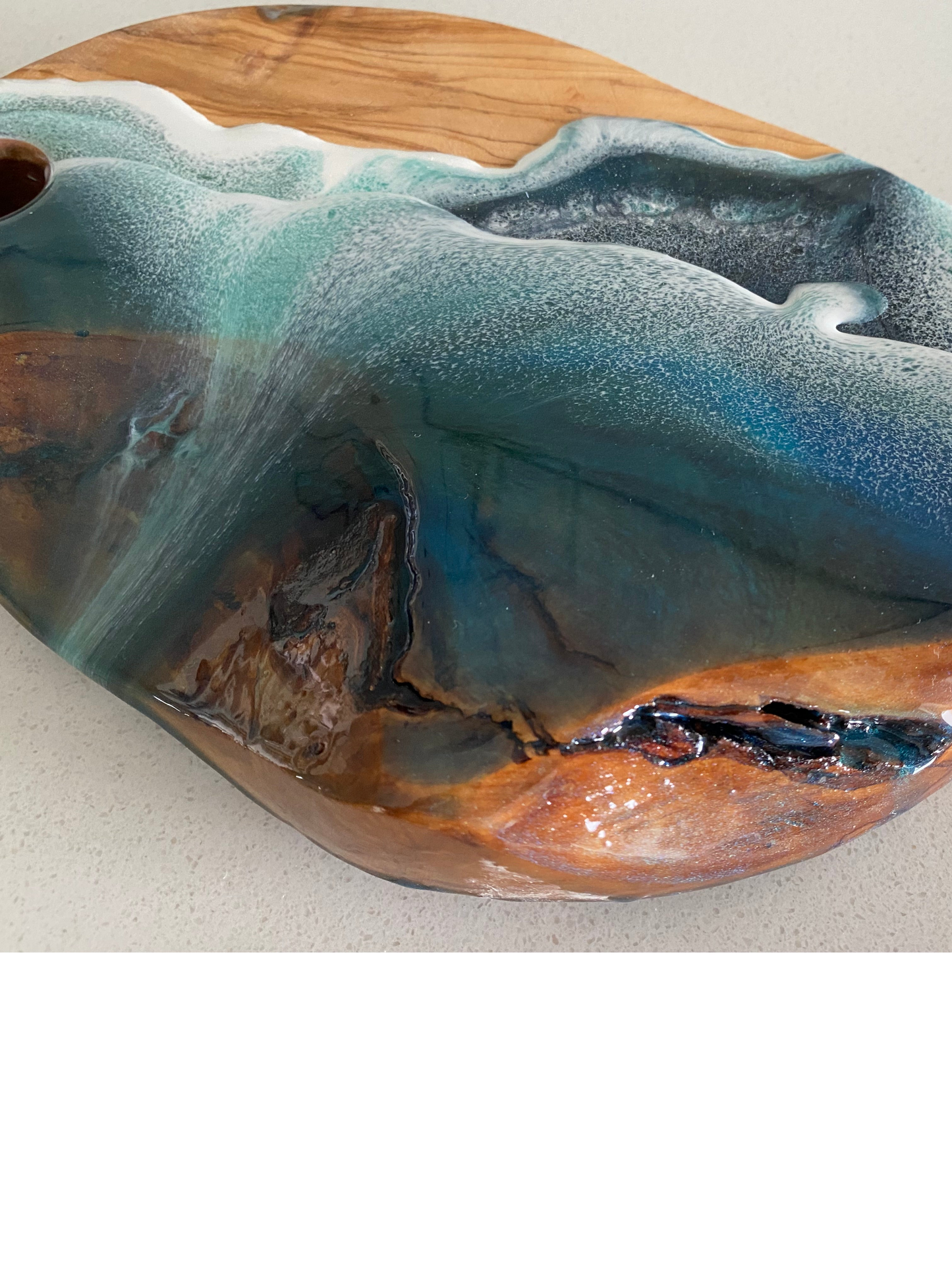 Olive Wood Charcuterie Board - AURABAGS SHOP