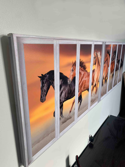 Panoramateam von Pferden mit Fenstereffekt - Leinwand mit Tiermuster