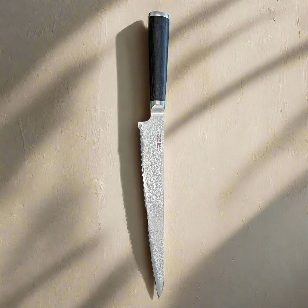 Miyako SUS 240mm Brotschneidemesser | 33-Lagen Damaststahlklinge – Hergestellt in Japan