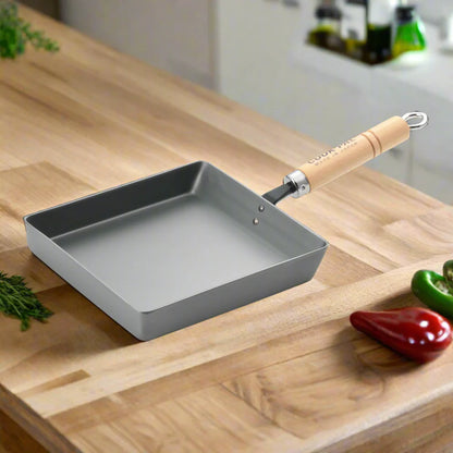 Yoshikawa Cook-Pal Ren Eierpfanne/Omelettpfanne (Groß) – Nitrierter Kohlenstoffstahl, Hergestellt in Japan