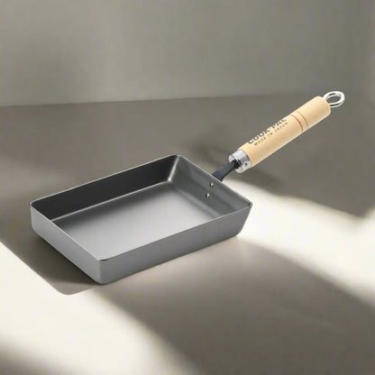 Yoshikawa Cook-Pal Ren Eierrollen-/Omelettpfanne (Mittel) – Nitrierter Karbonstahl, Hergestellt in Japan