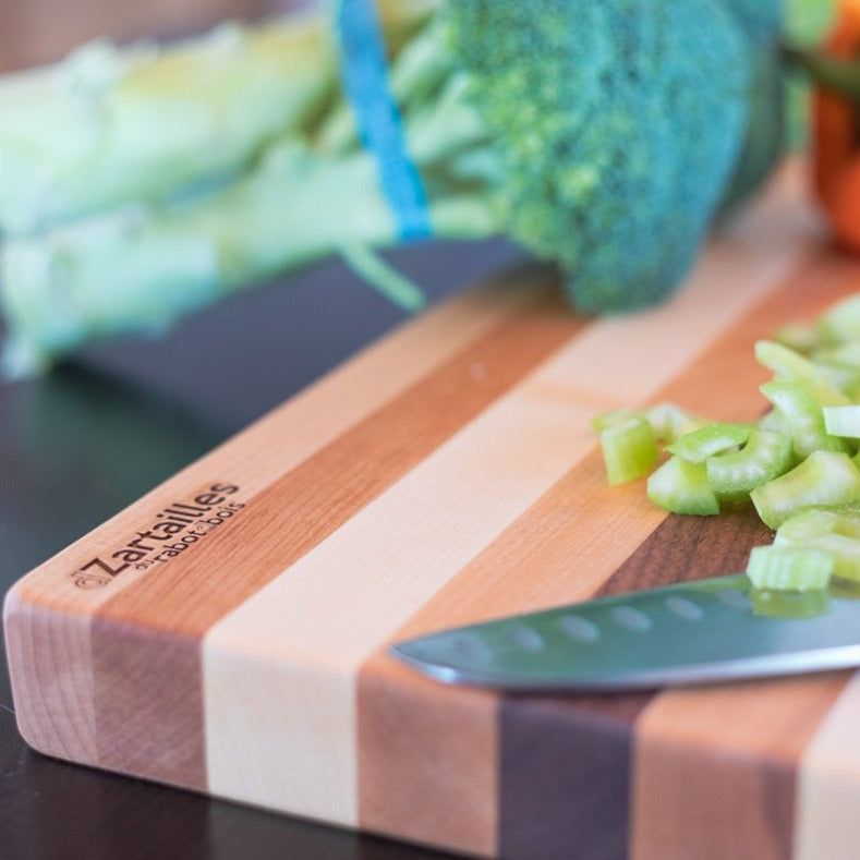 Wooden cutting board, the unique "D-Zartailles"