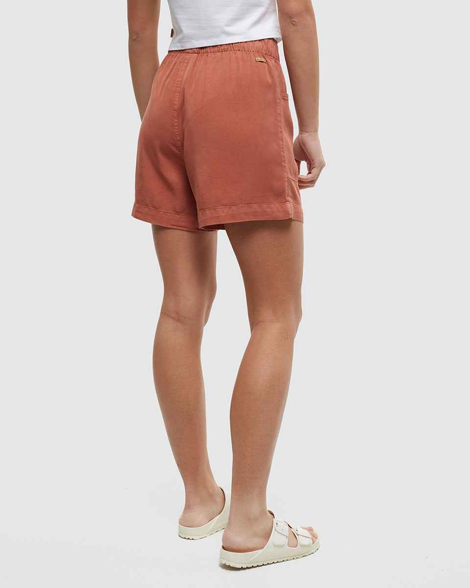 Cascades Short
