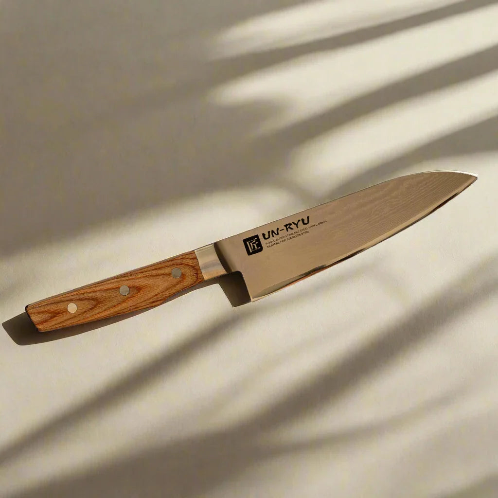 Un-Ryu VG-10 170 mm Santoku-Messer 33-lagig