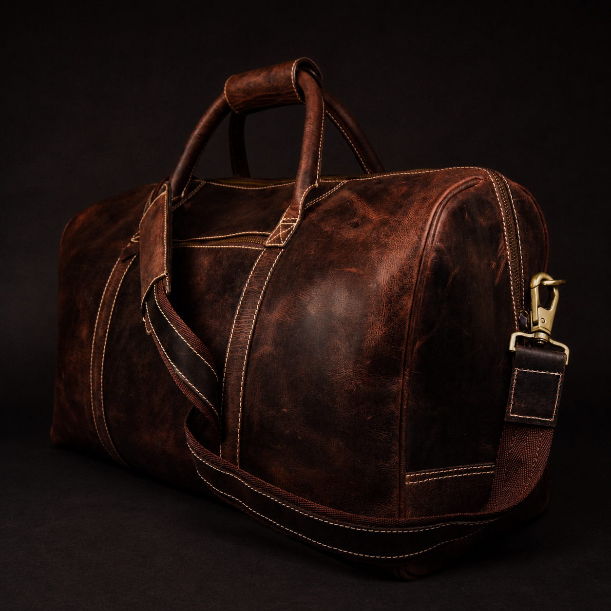 The Wayfarer Bag – Klassische Reisetasche aus braunem Vollnarbenleder