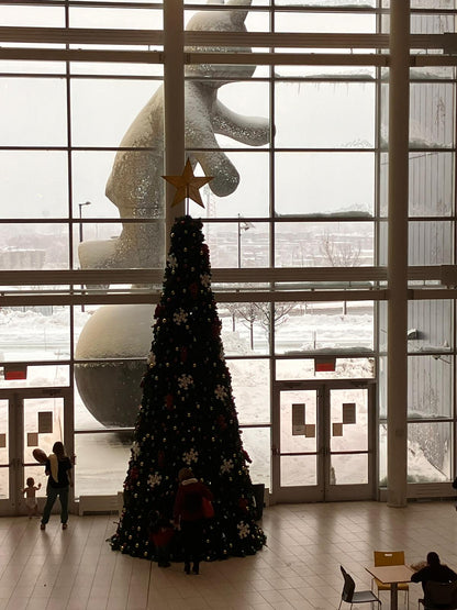 Artiplanto Big Oscar 23 Fuß Künstlicher Vorbeleuchteter Weihnachtsbaum SONDERANFERTIGUNG – 4 MONATE LIEFERZEIT