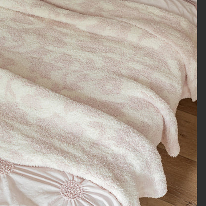 Erweiterter Überwurf mit Vintage-Blumenmuster in Primelrosa und Sanftweiß