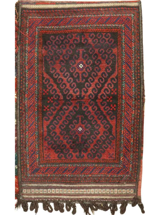 Antique Baluch Saddlebag | 2' 7" x 3' 11"