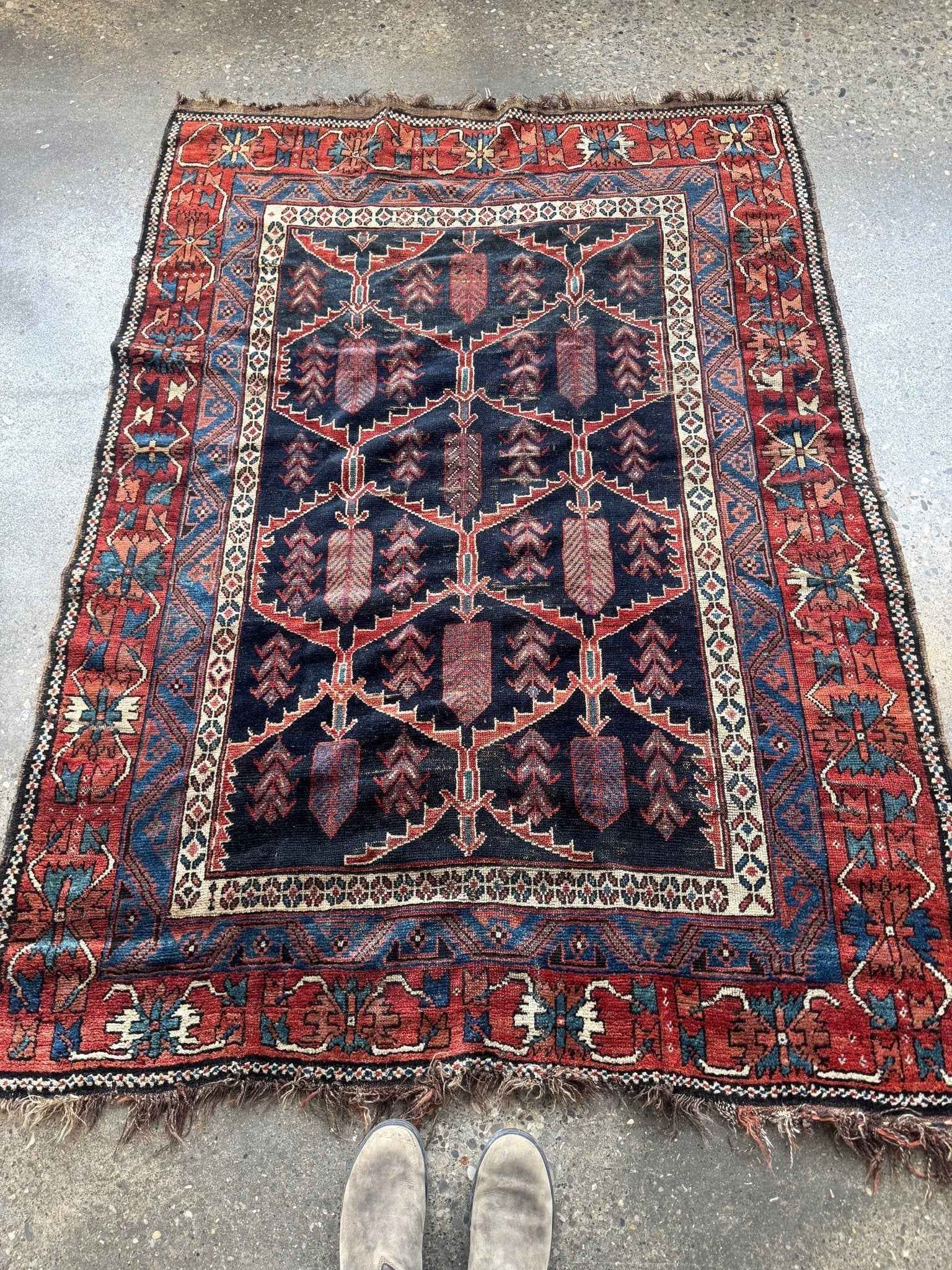 Antique Persian Bakhtiari Rug | 5' x 7’ 4"