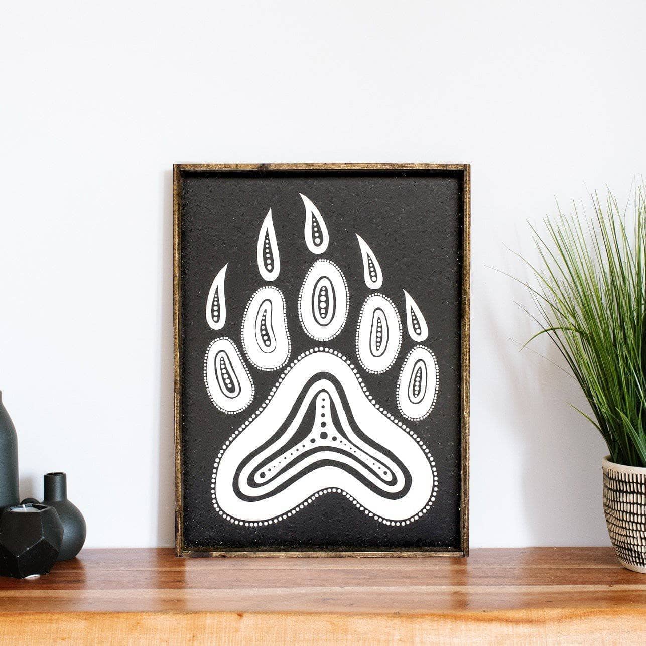 Bear Paw Symbol Wood Sign - AURABAGS SHOP