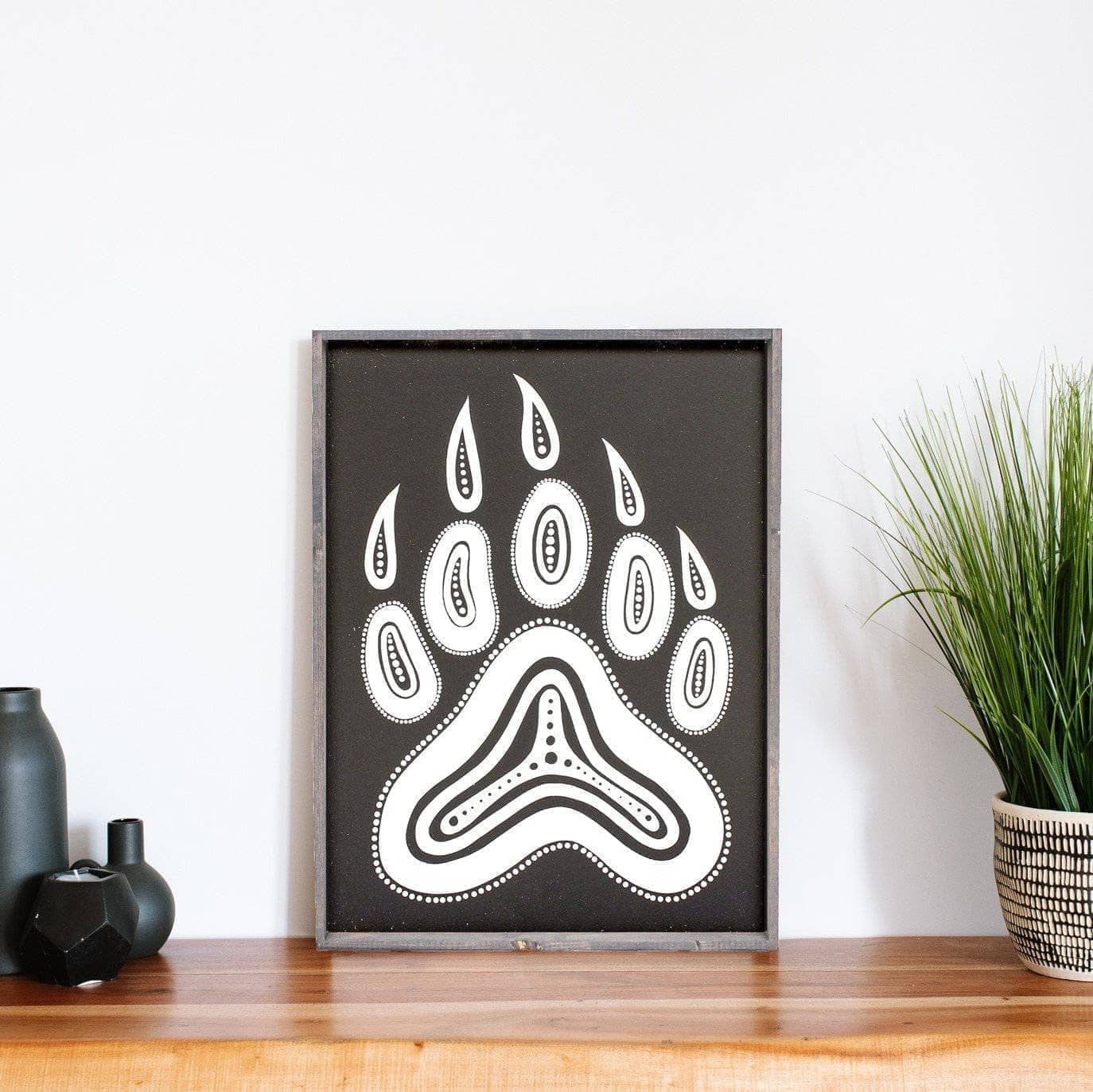 Bear Paw Symbol Wood Sign - AURABAGS SHOP