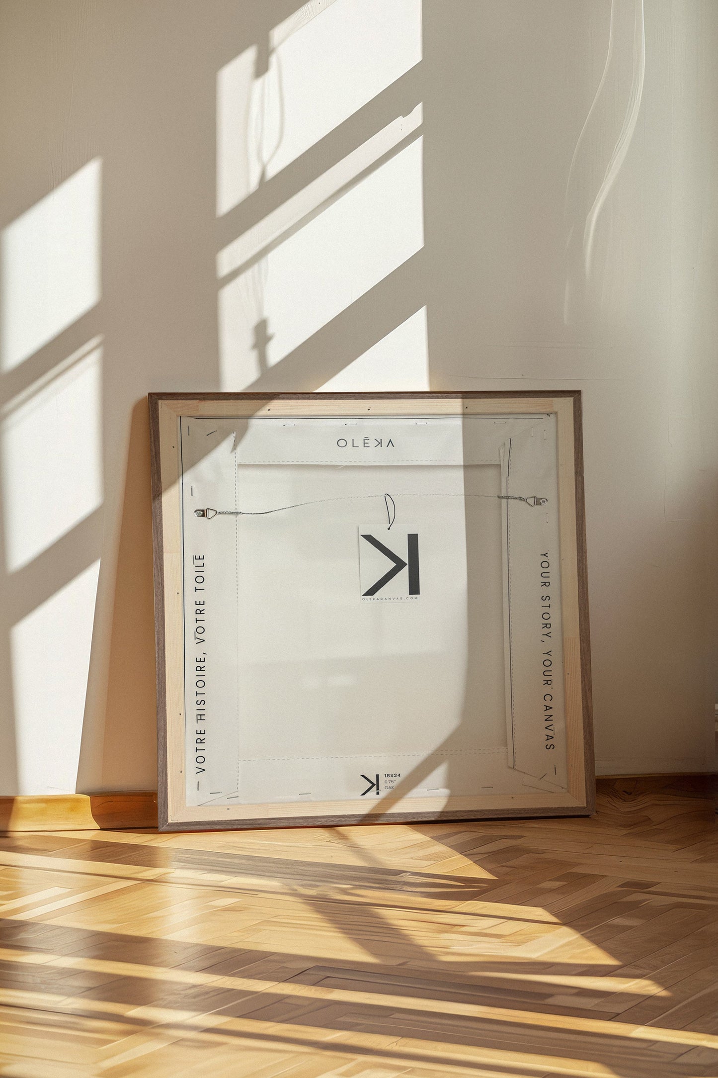 INFINITE STRIPES, Oeuvre sur toile étirée