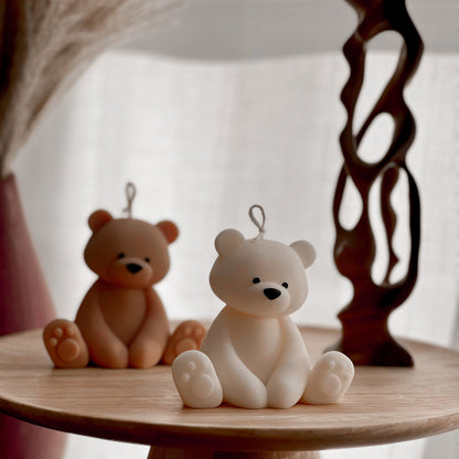 Teddybär Kerze | Dekorative Säulenkerze aus Sojawachs, Kinderzimmer-Deko