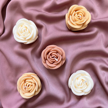 Handgemachte Sojawachsrose | Dekorative, unbeduftete Stumpenkerze