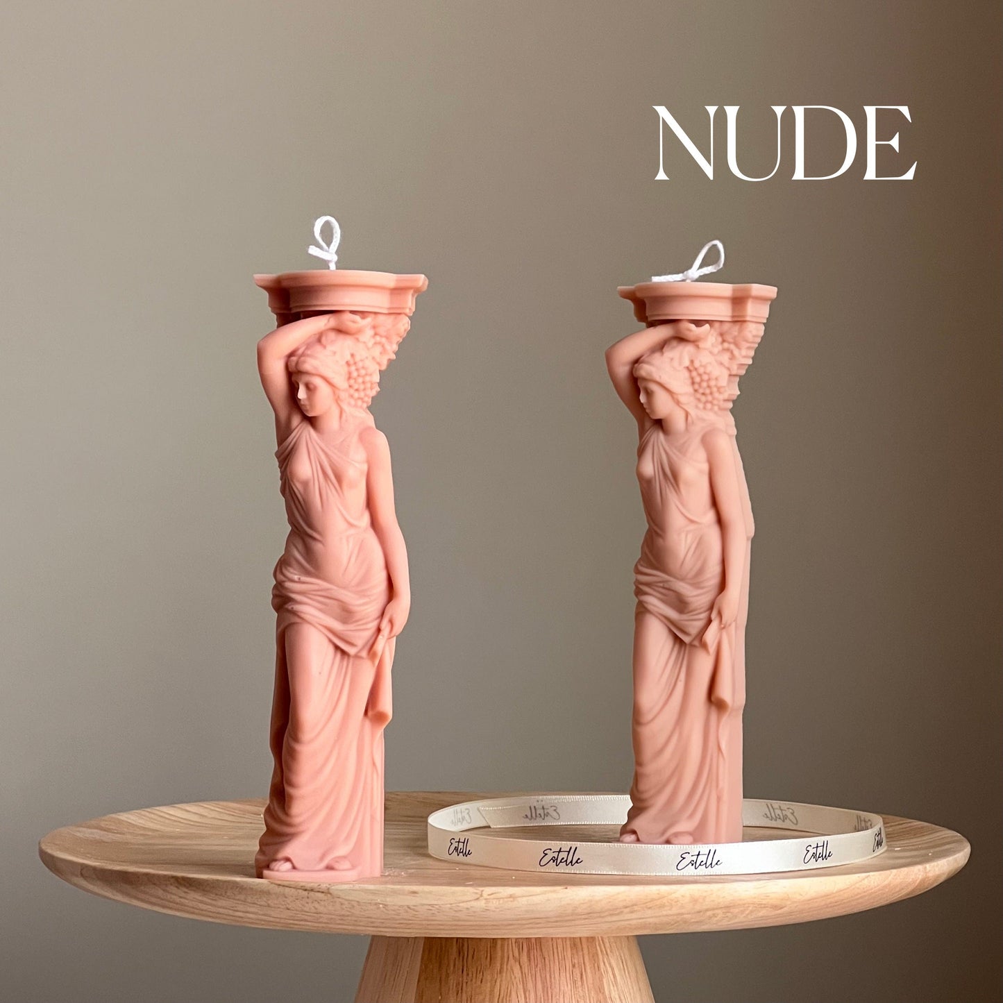 Karyatiden-Sojakerze: Griechische Säulen-Frauenstatuenkerze