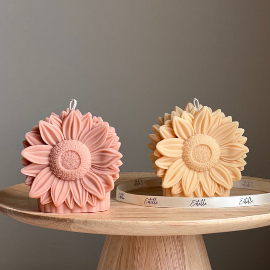 Handgemachte Sonnenblumenkerze: Vegane Soja-Stumpenkerze, Heimdekoration