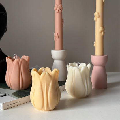 Handgegossene Tulpen-Sojawachskerze | Skulpturale Wohndekoration
