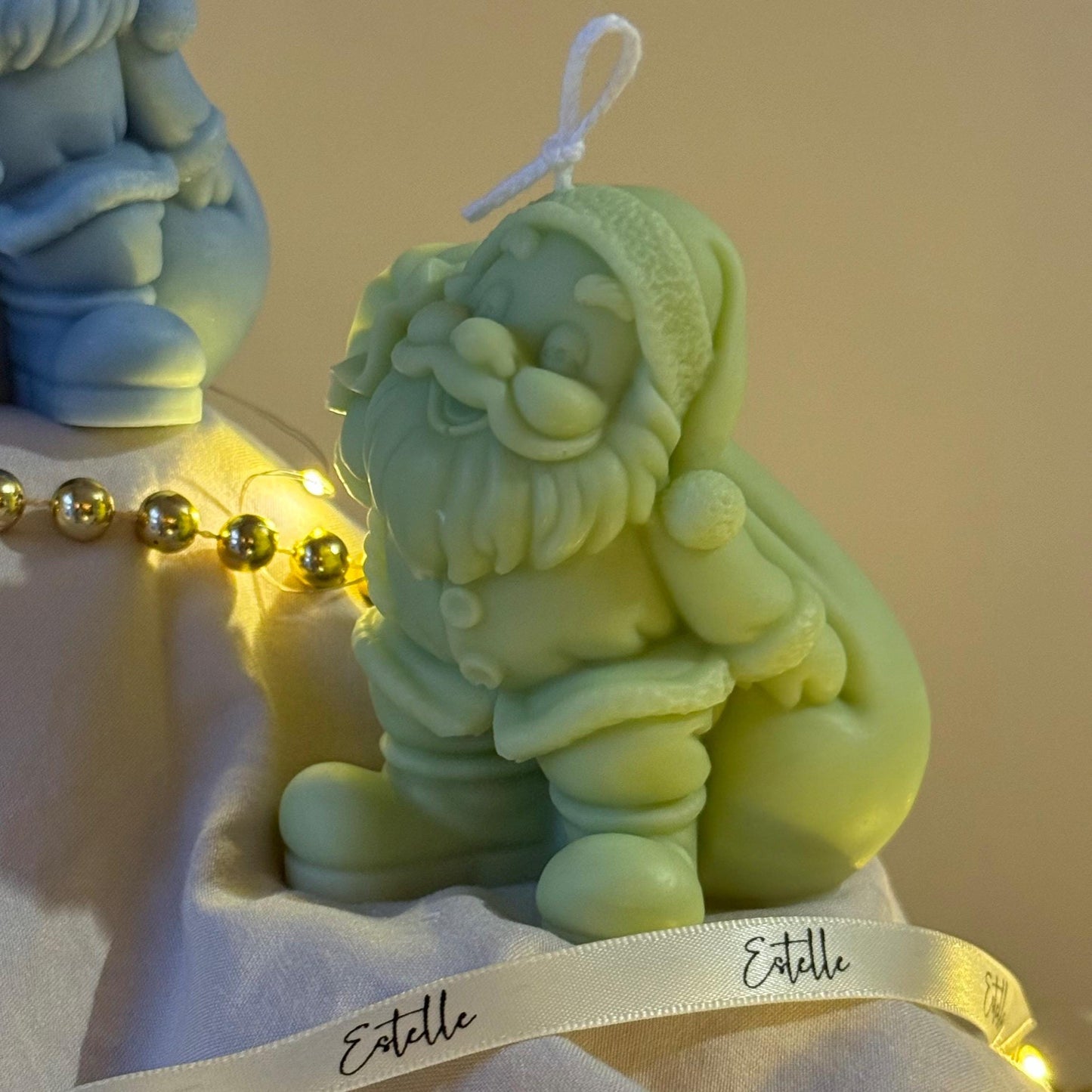 Von Hand gegossene Weihnachtsmann-Sojakerze | Festliche Weihnachtsdeko