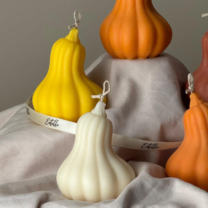 Kürbisduftende Sojawachskerze: Herbstdeko, Herbstgeschenk