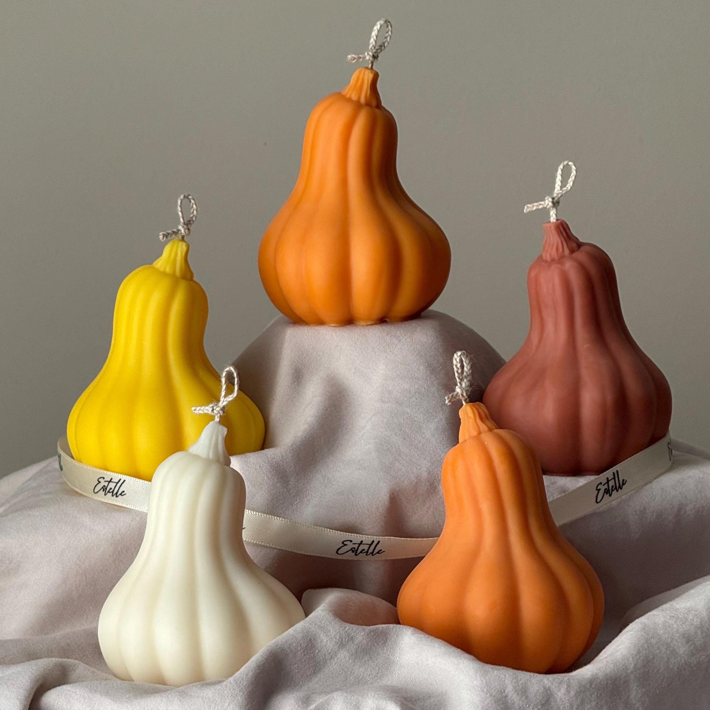 Kürbisduftende Sojawachskerze: Herbstdeko, Herbstgeschenk