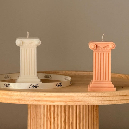 Tiny Column Sojakerze: Handgemachte skulpturale Heimdekoration