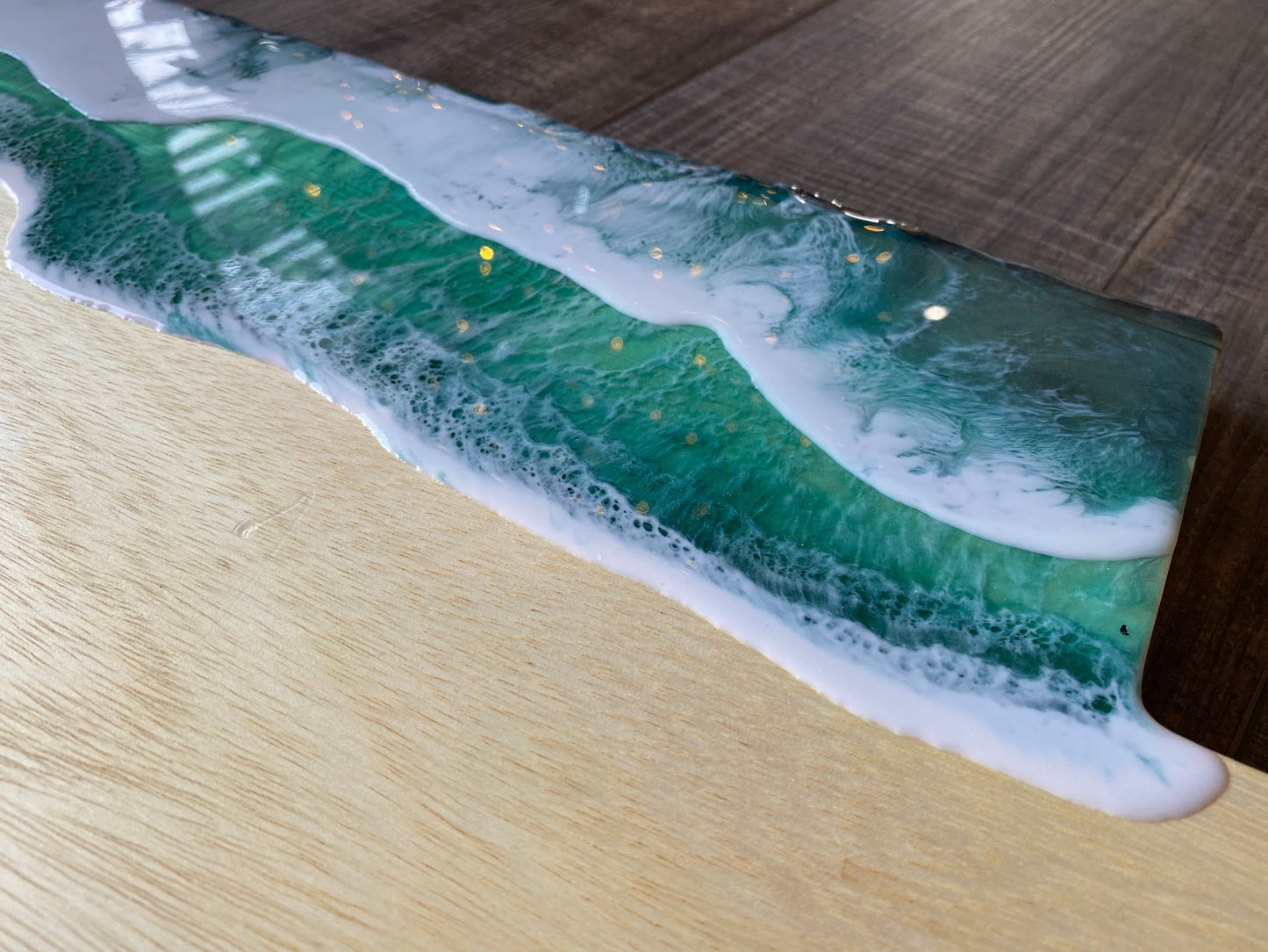 Live Edge Charcuterie Board - AURABAGS SHOP