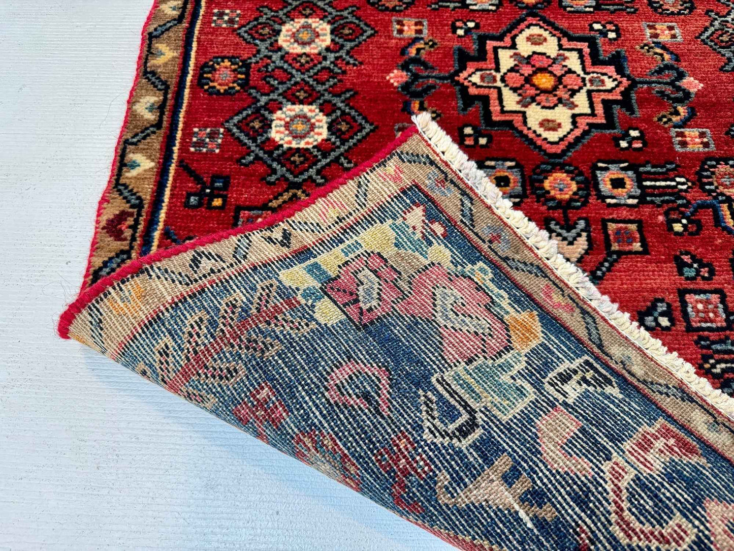 Persian Hamadan Rug | 2' 5” x 4'
